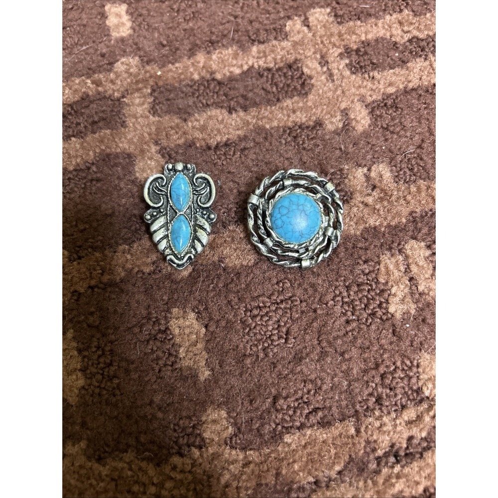 Set Of Two Turquoise Color Bolo Tie Clips‎ (unknown stone and metal)